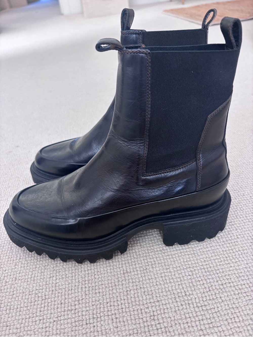 All Saints Hallie Lug Sole Chelsea Boots Size 38 (barely worn)